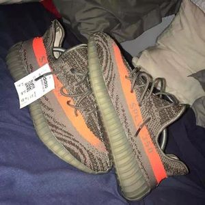 Yeezy 350 beluga