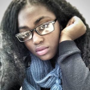 Meet your Posher, Alexis