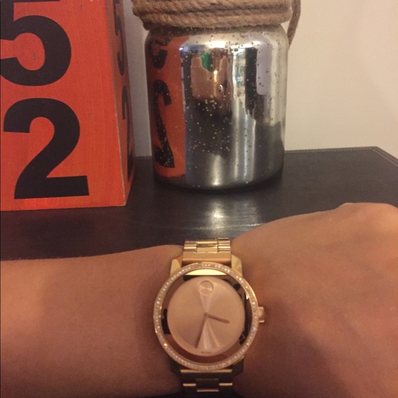 Beautiful authentic rose gold-diamond Movado watch - Picture 2 of 7