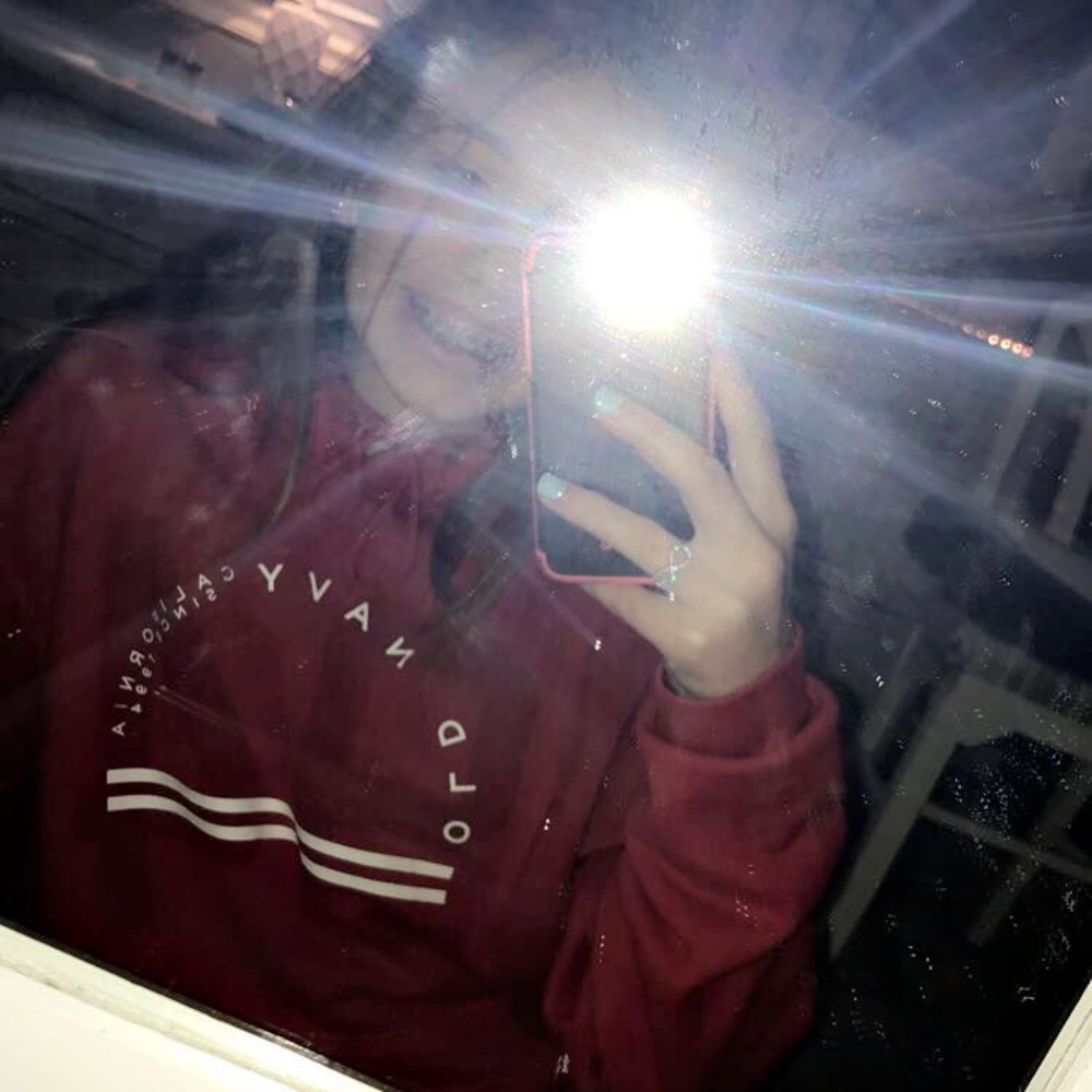 Meet your Posher, Skylar