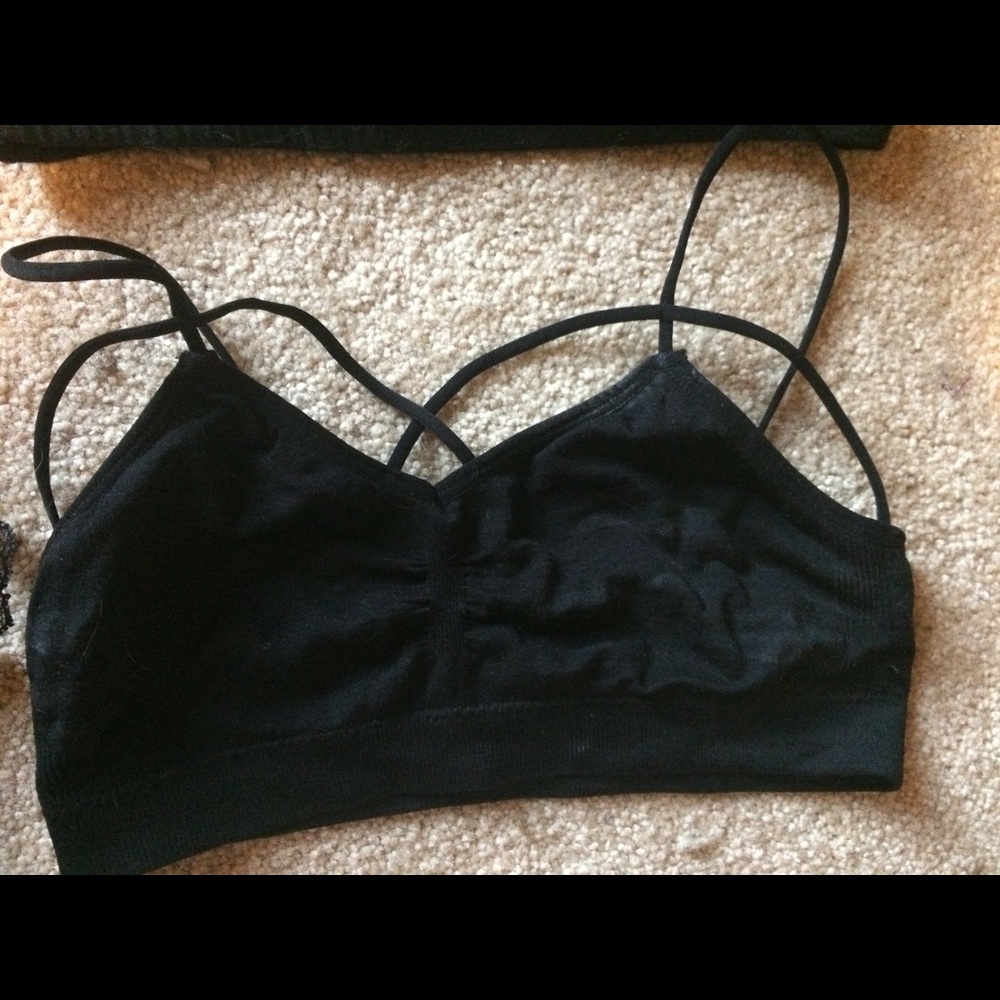 Bras - Picture 2 of 5