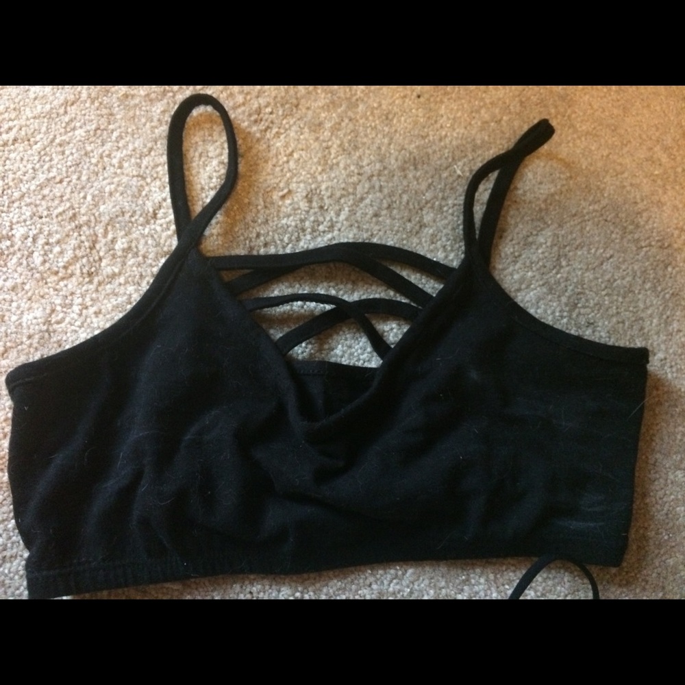 Bras - Picture 3 of 5