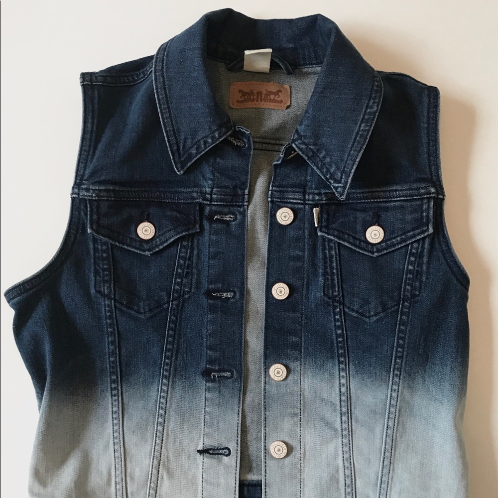 Sold on Mercari @ShopwithAmandaA