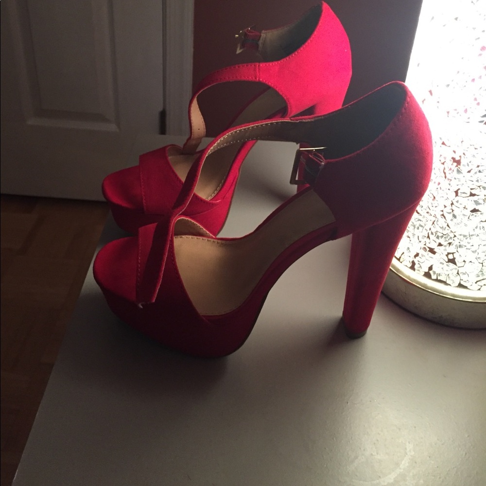 Platform red heels
