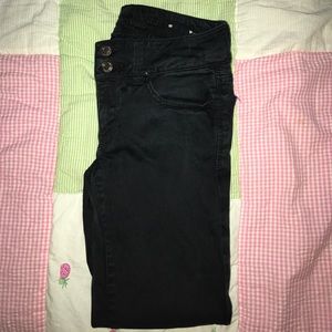 American eagle cropped jeans!