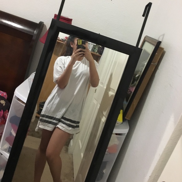 Two tshirt dresses :) - Picture 2 of 2