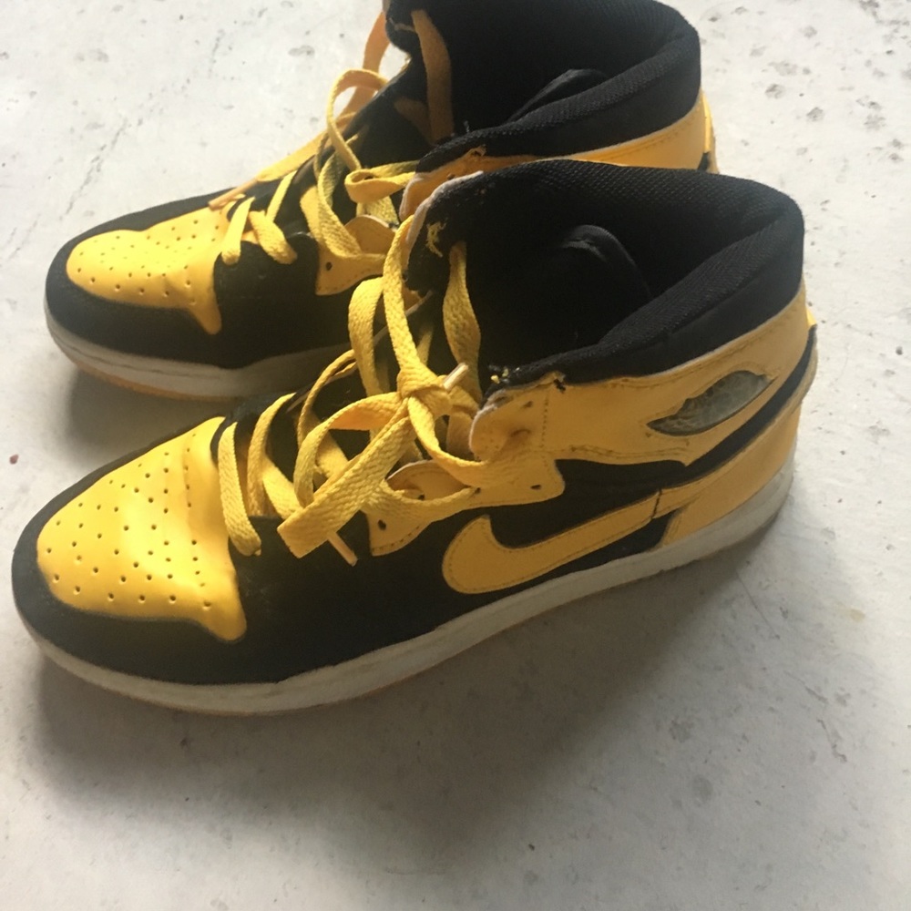 Jordan yellow