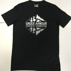 Men's Under Armour Charged Loose Size S/M