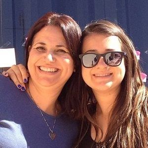 Meet your Posher, Simone