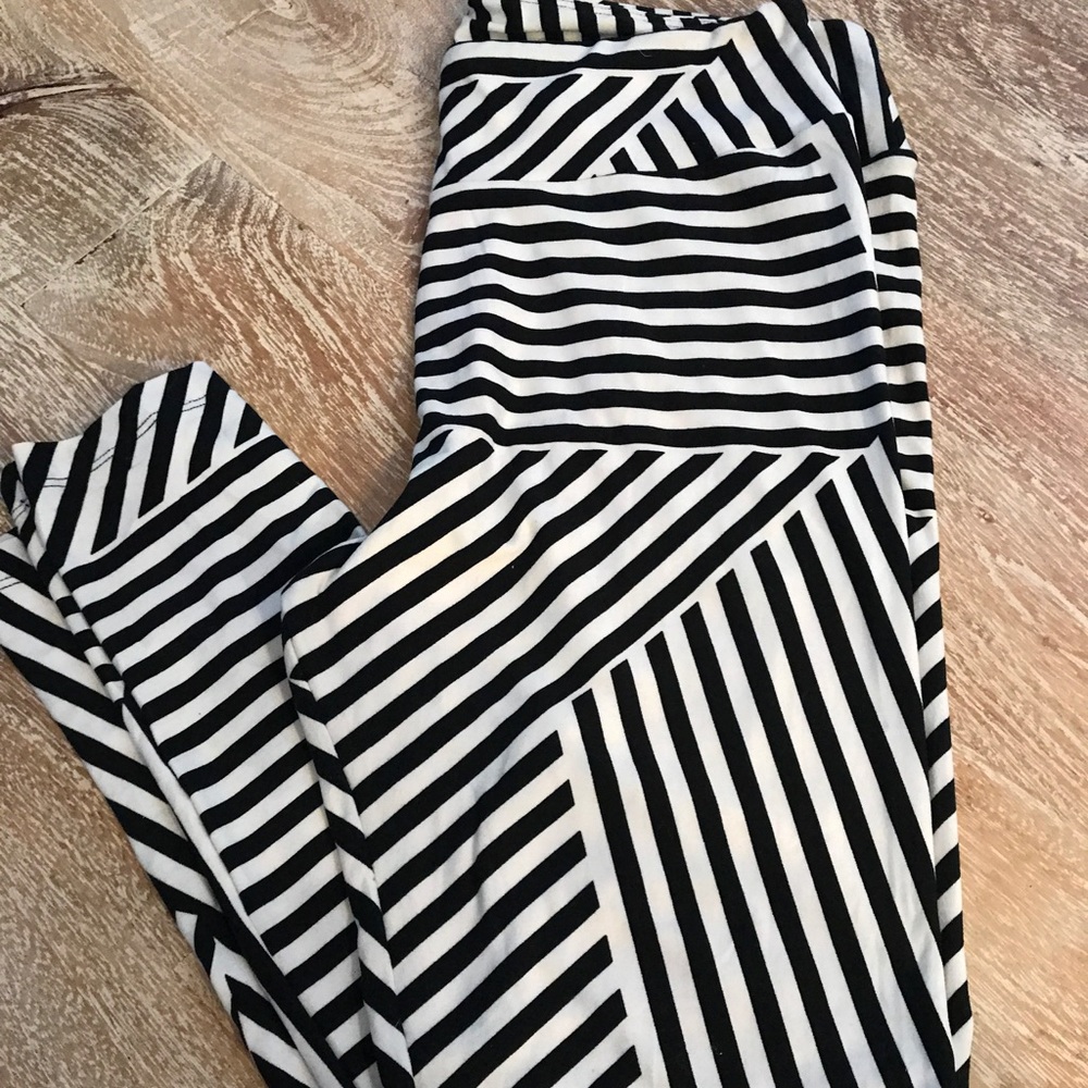 LulaRoe TC Leggings