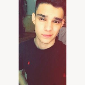 Meet your Posher, Devin