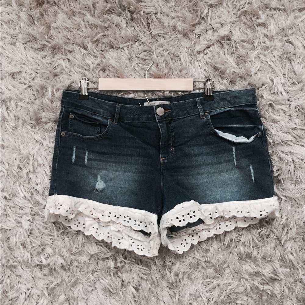 Jean Shorts with Lace