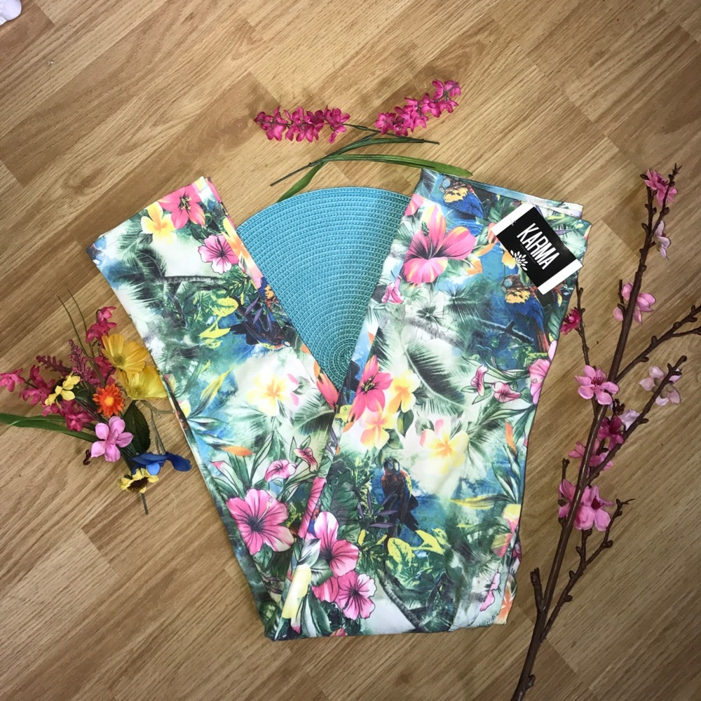 FLORAL VINTAGE STYLE PANTS 🌸💐🎀