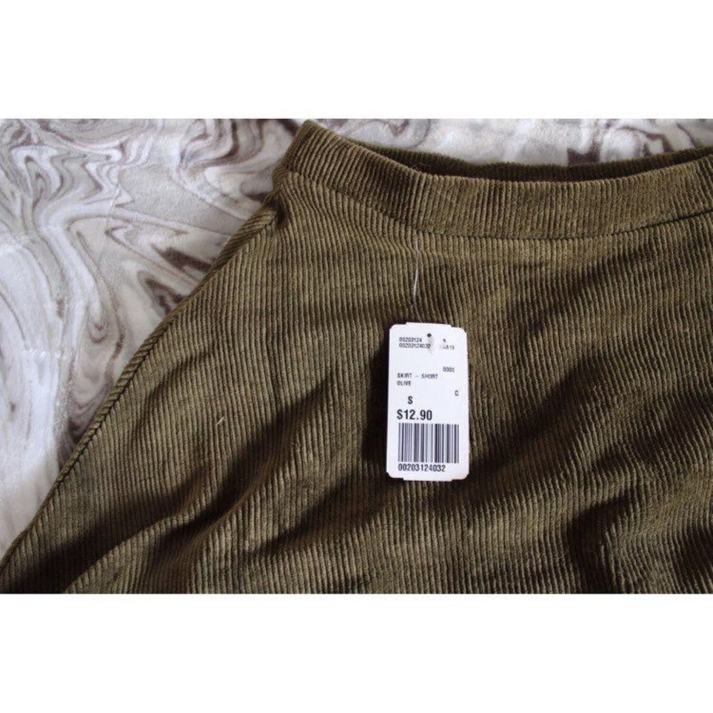 Green corduroy skirt