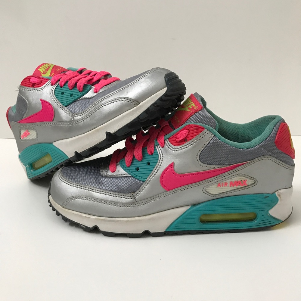 Nike Air Max 90 | Size 5.5Y