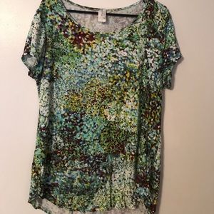 Very pretty & colorful ladies top!