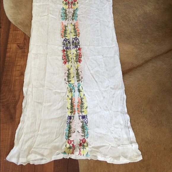 RESTOCKING🎉Boho embroidered tunic maxi🌸 - Picture 5 of 7