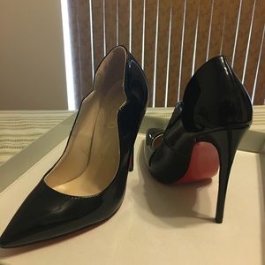 Brand new women's shoes. Size 6 1/2