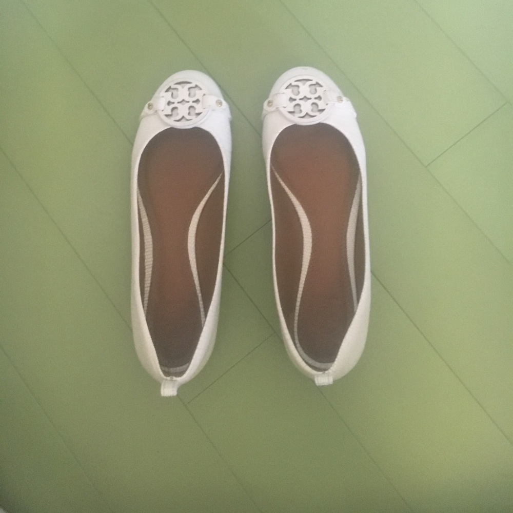 White Tory Burch Flats