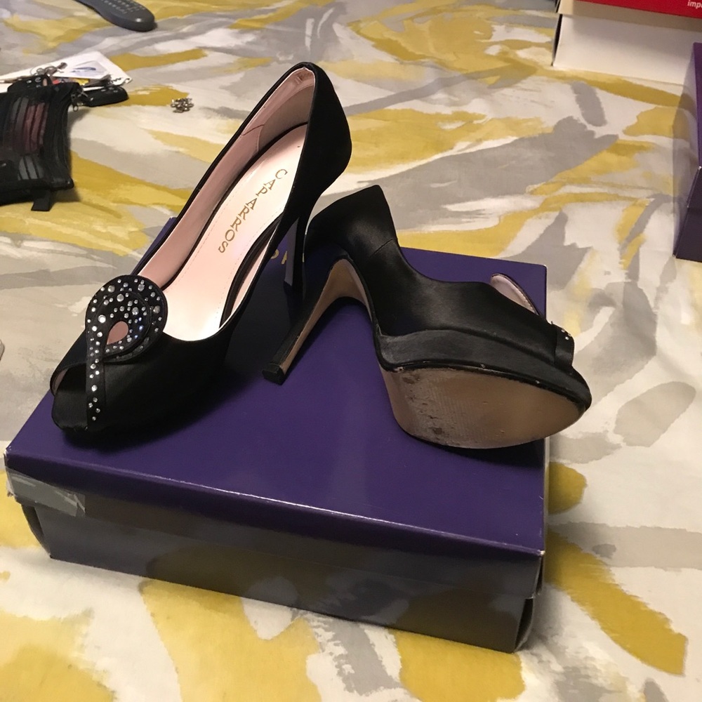 Shoes - Picture 2 of 2