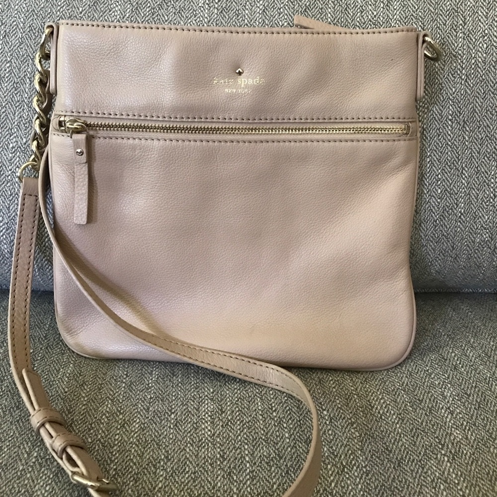 Kate Spade Cobble Pill Crossbody