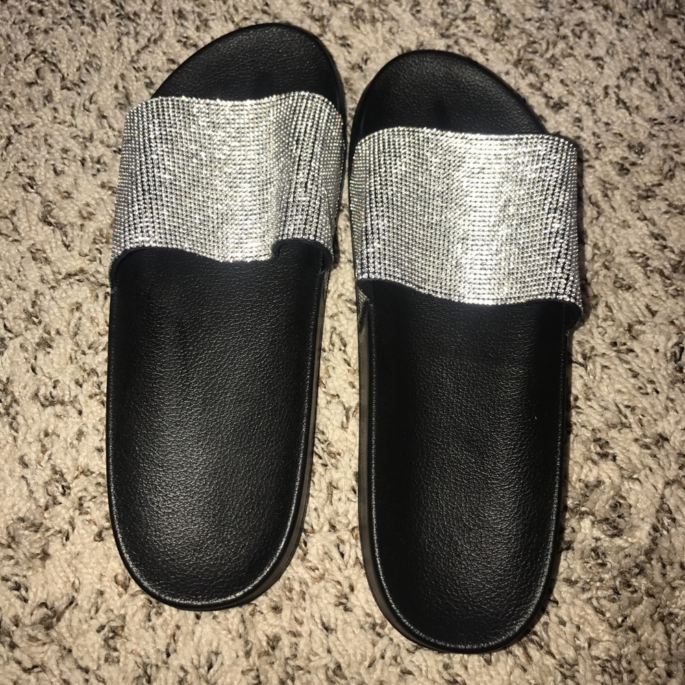 Diamanté Slides