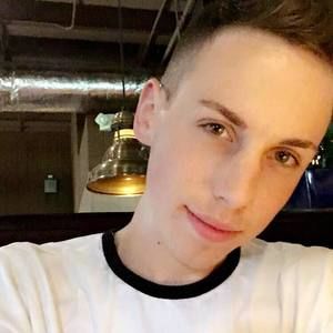 Meet your Posher, Drake