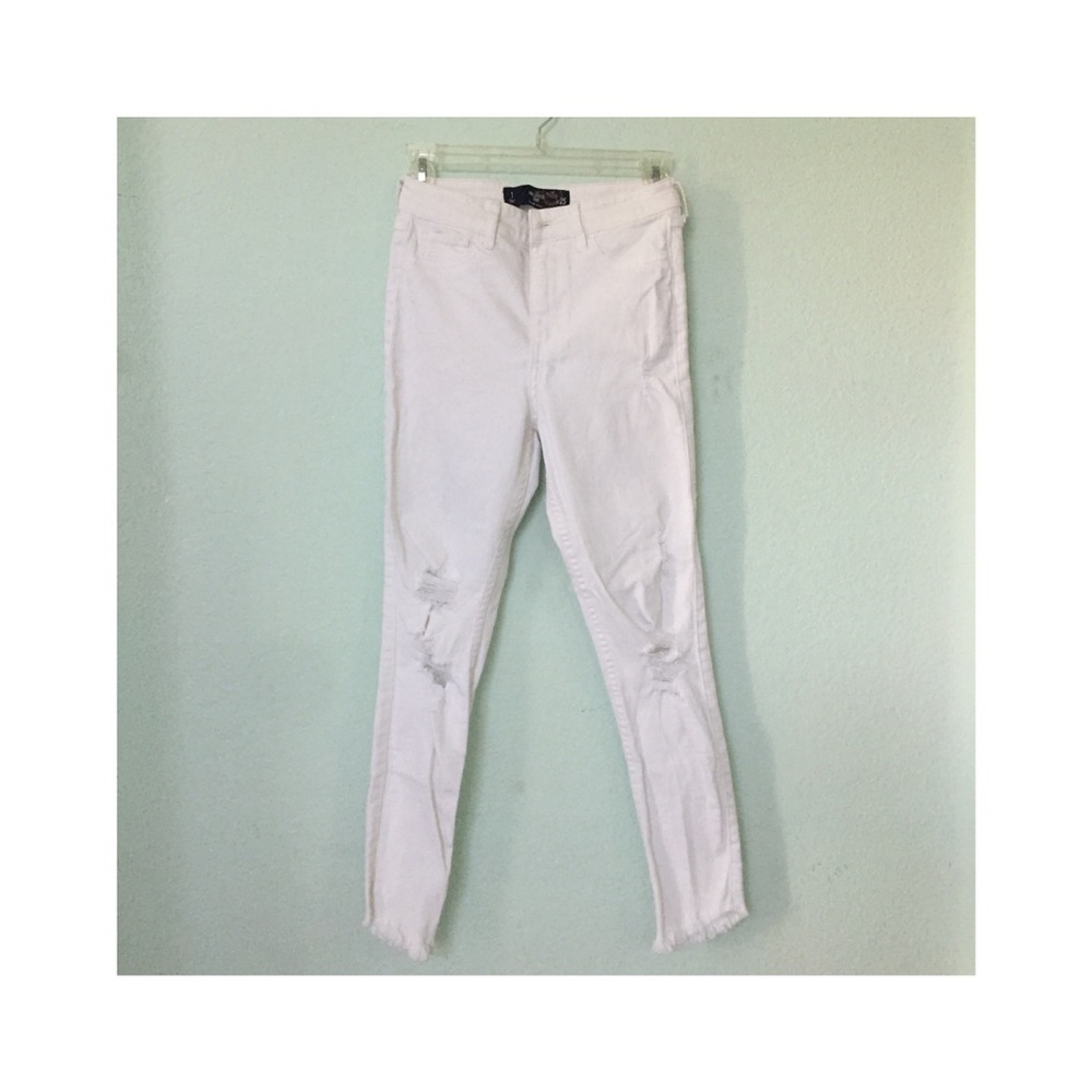 Hollister High Rise Crop White Jeans Fray Hem