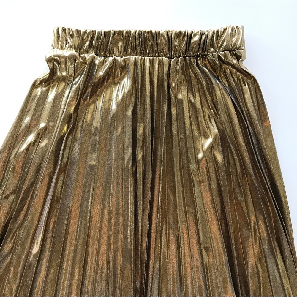 Gold Foil Pleated Midi Skirt - Picture 5 of 8