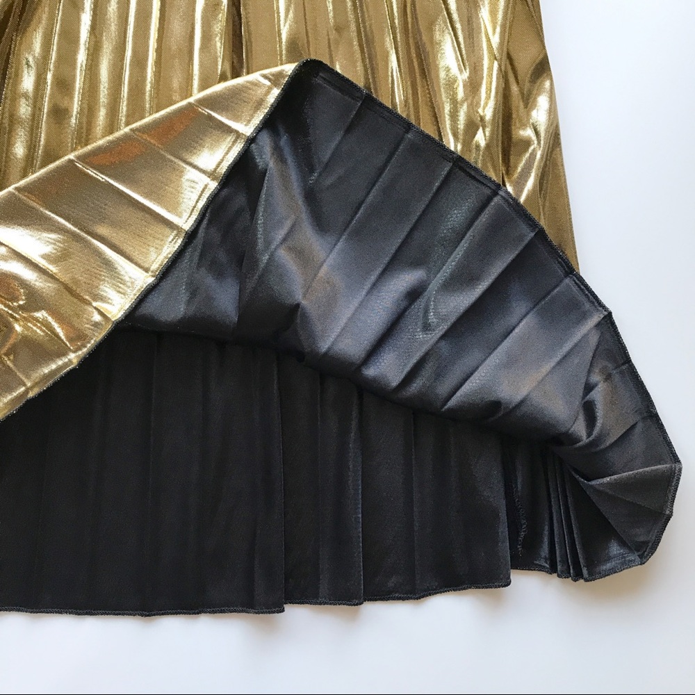 Gold Foil Pleated Midi Skirt - Picture 7 of 8