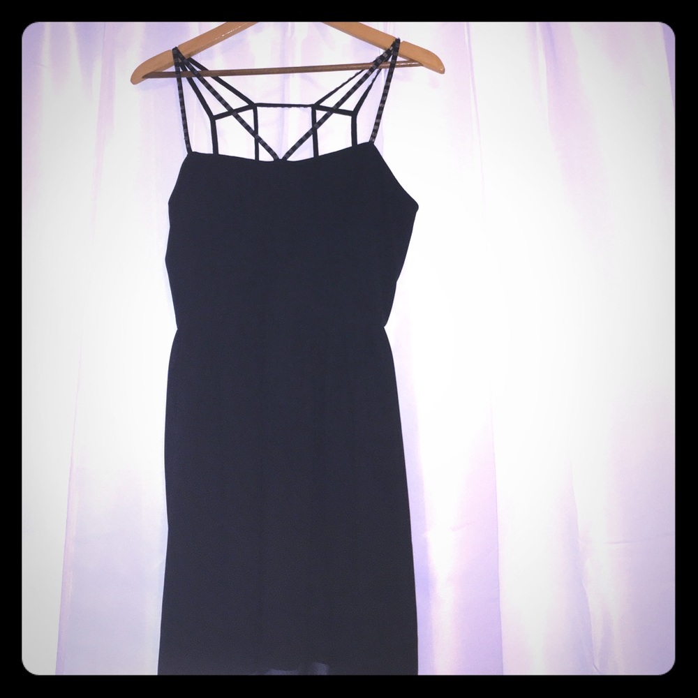 Sexy  Strappy  Blingy LBD👗🖤