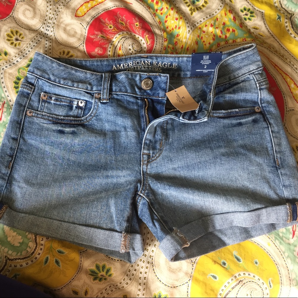 NWT-American eagle boy midi shorts