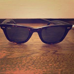 RayBan Wayfarer Sunglasses