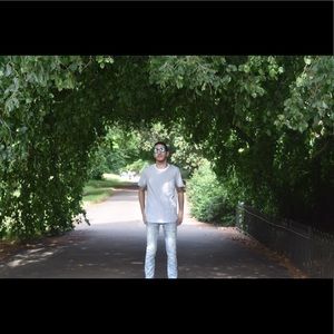 Meet your Posher, Jonathan