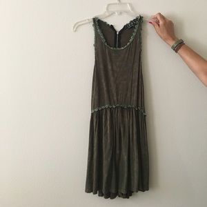 Olive green tunic. Good material
