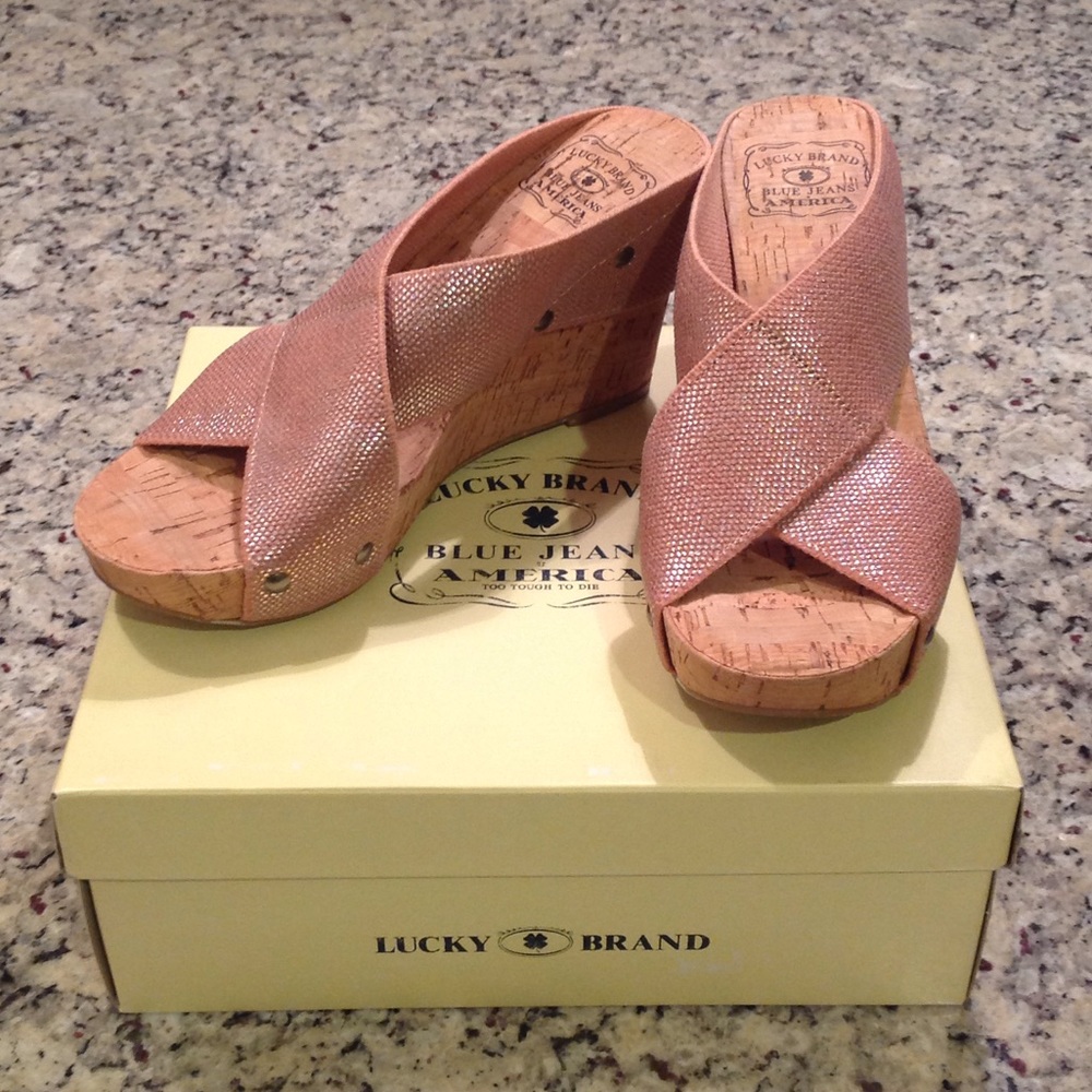 Lucky brand sandals