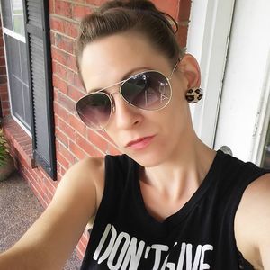 Meet your Posher, Amber