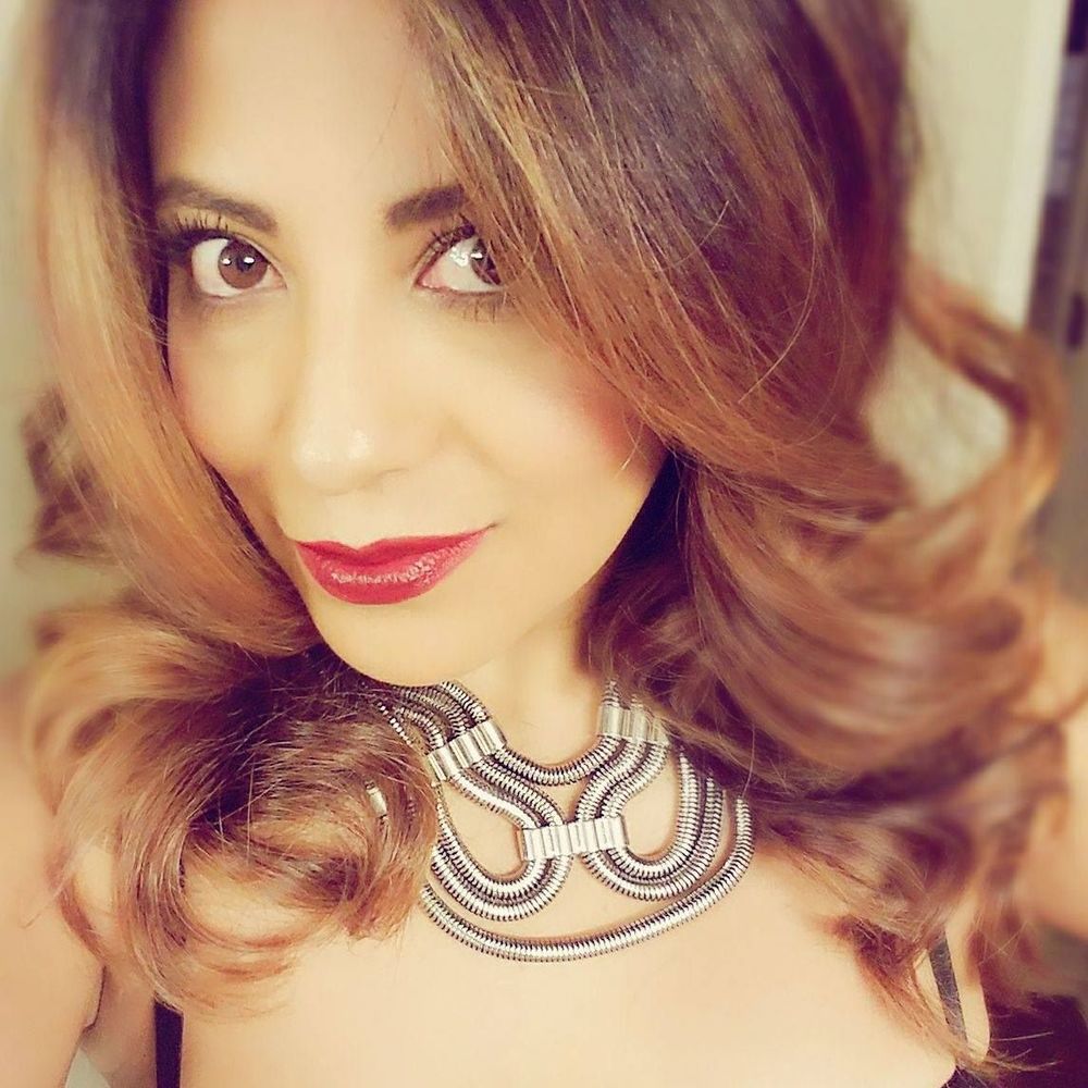 Meet your Posher, Paoli