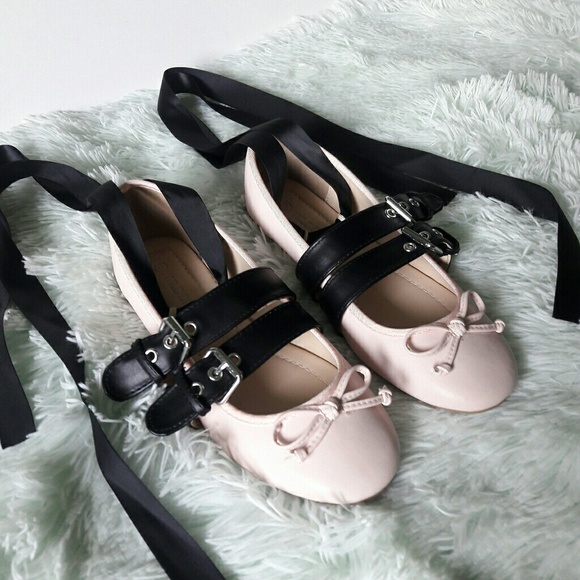 Shoes - NEW Pink/nude lace-up flats with black buckles