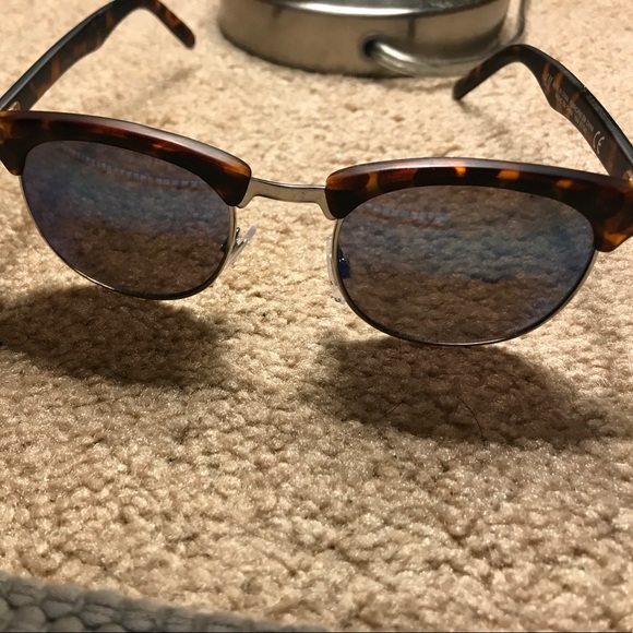 Club master style sunglasses - Picture 1 of 1