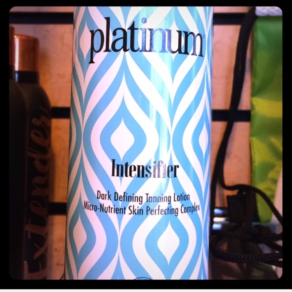 PLATINUM INTENSIFIER tanning lotion