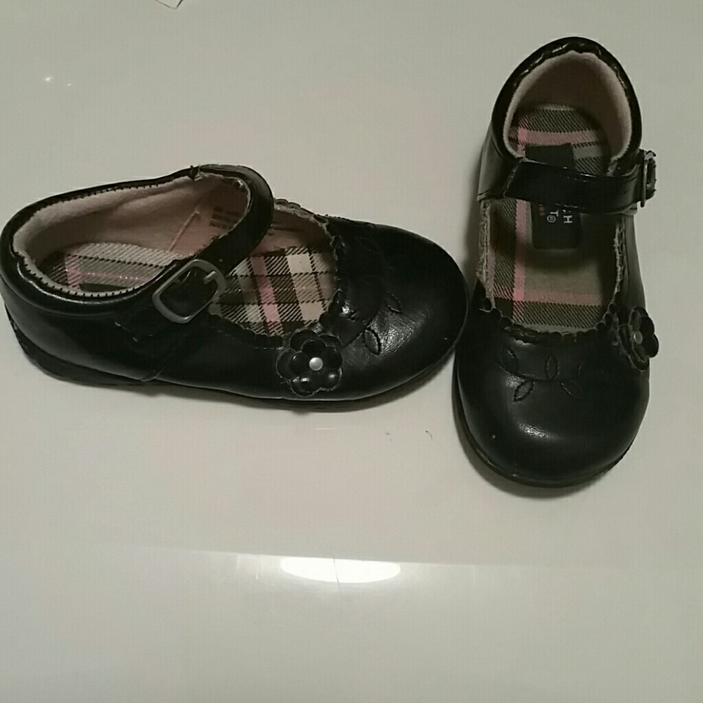 Black size 8 Mary Janes