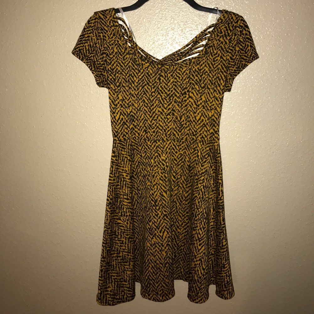 Beautiful dress!
