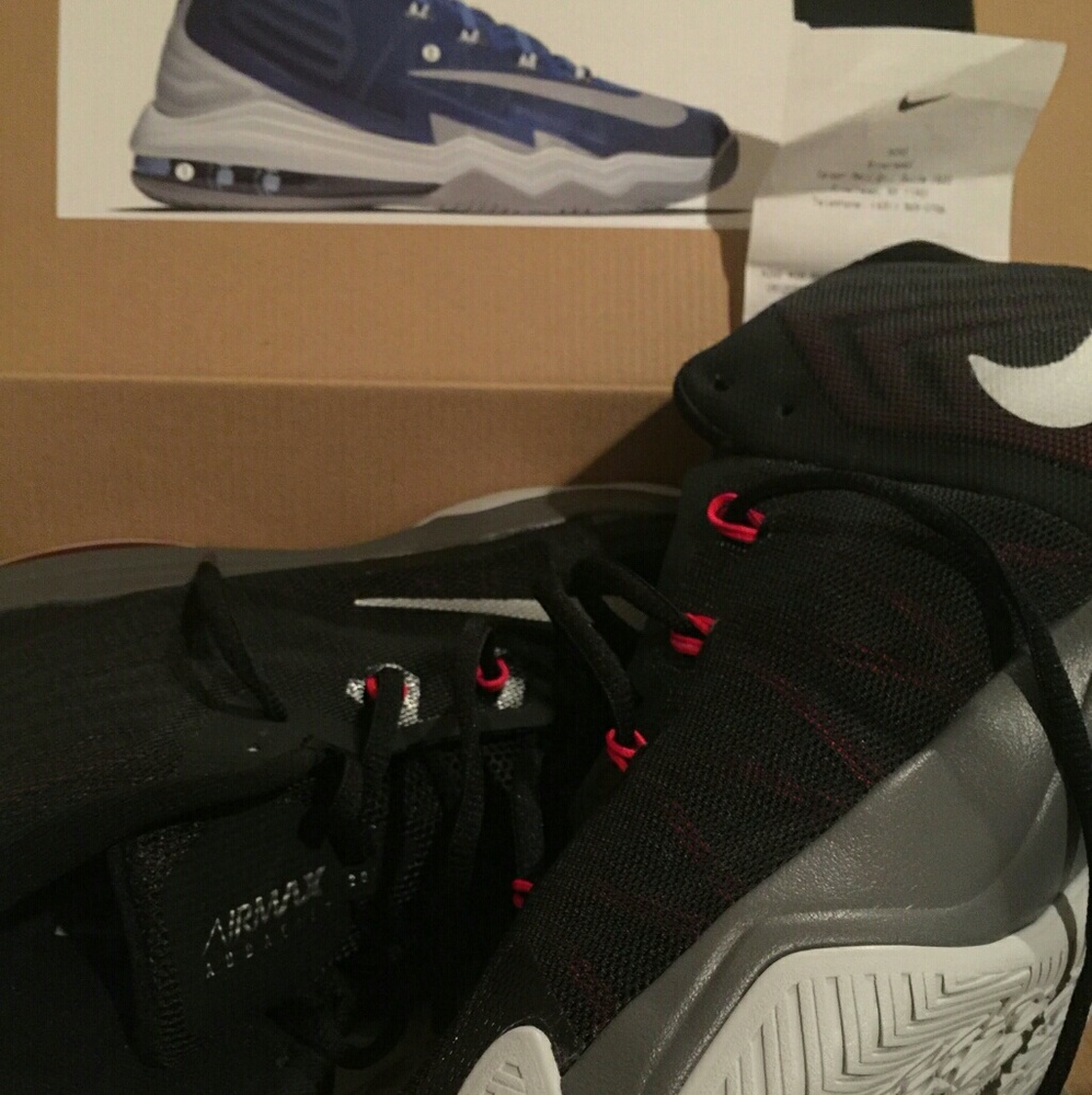 Brand New Nike air Max 2016