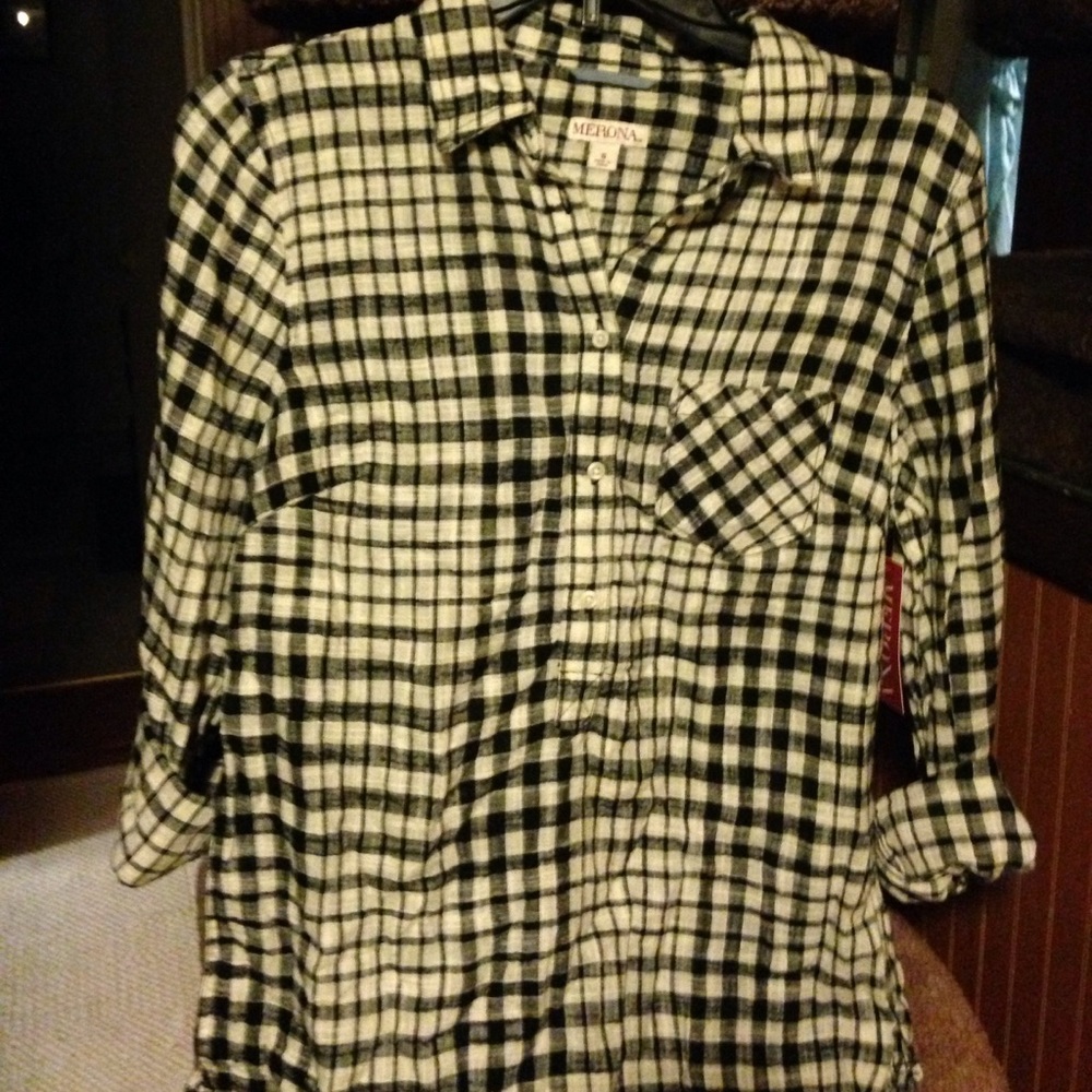 NWT hi/lo MERONA shirt