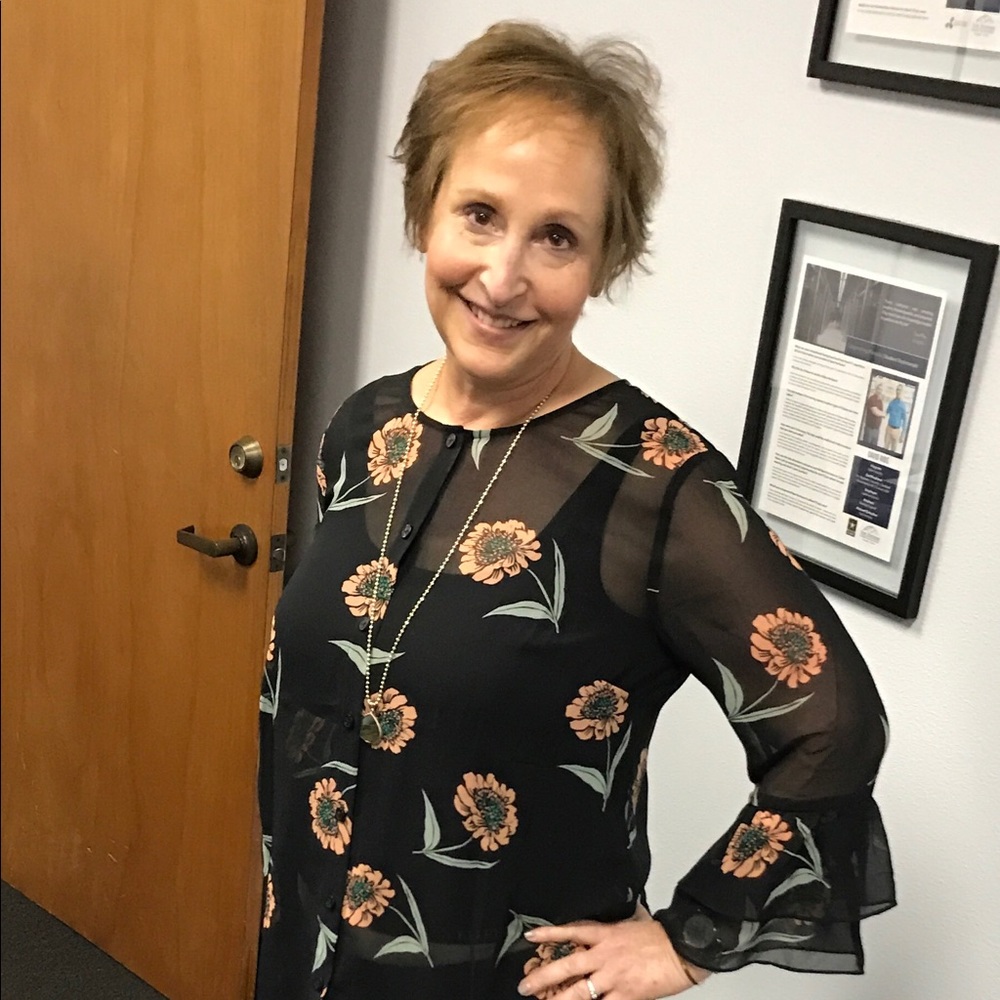 Meet your Posher, Lisa