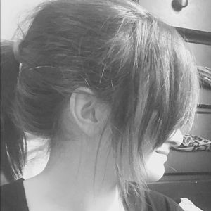 Meet your Posher, Chrystal