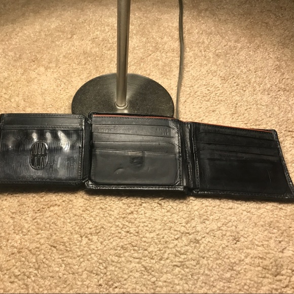 Fossil Wallet - Picture 3 of 3