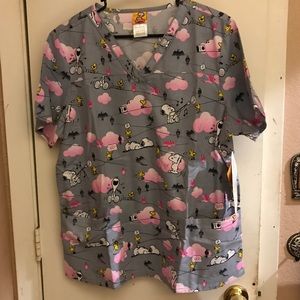 Women's Peanuts scrub top