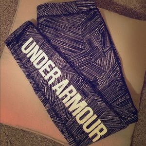 Under Armour Leggings/Running Tights